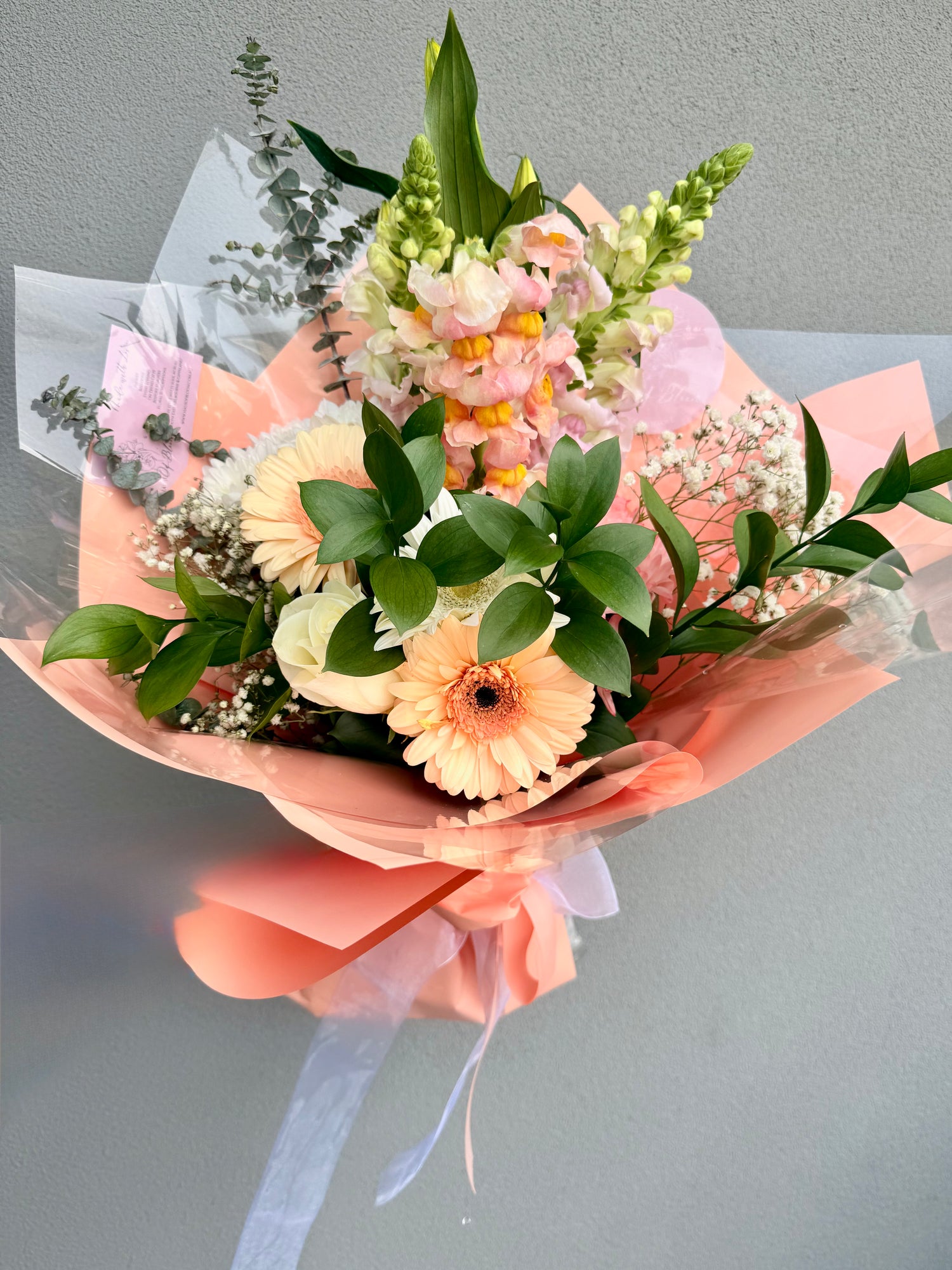 Peaches & Cream Bouquet