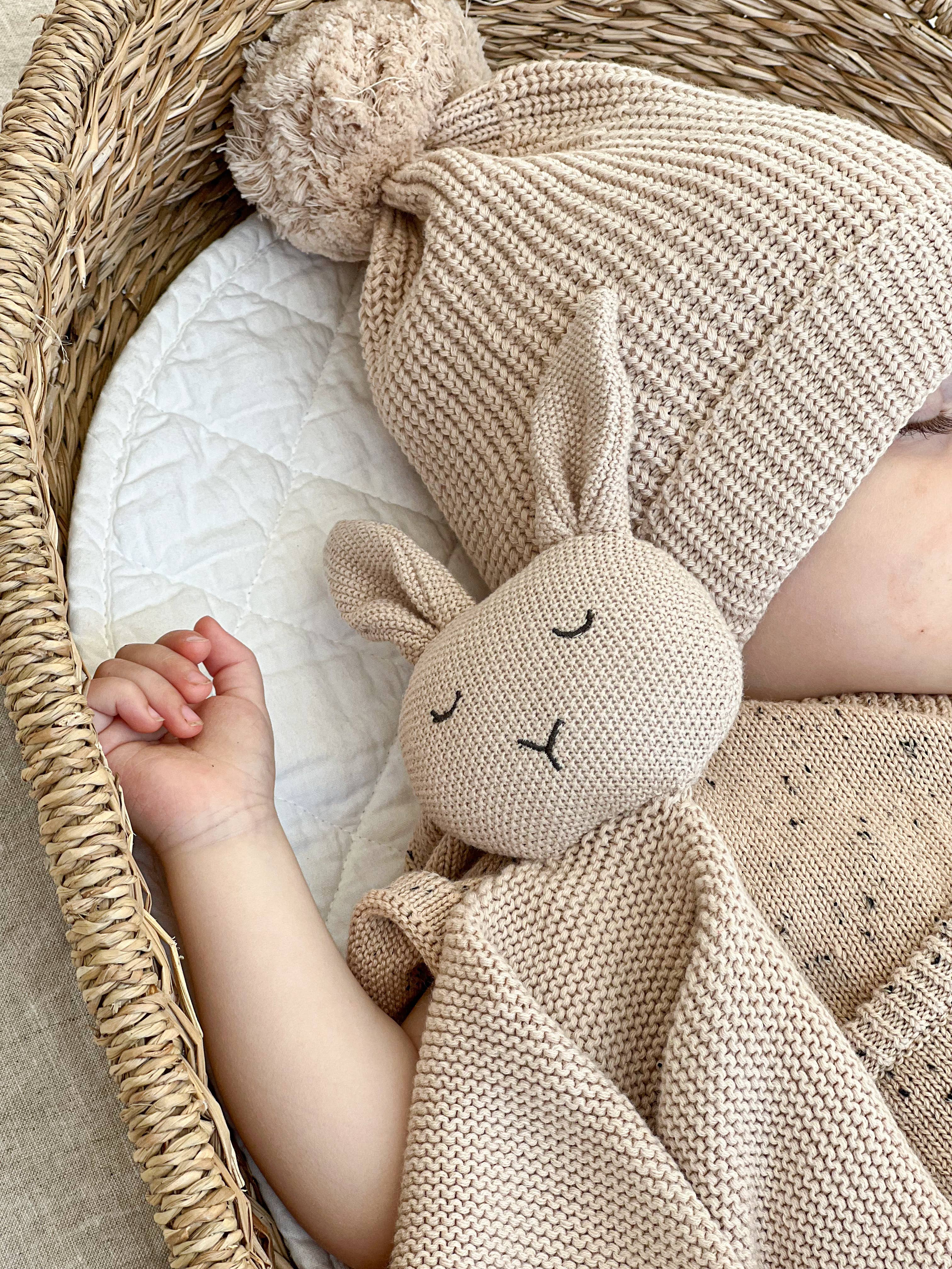 Heirloom Bunny Comforter - Oat