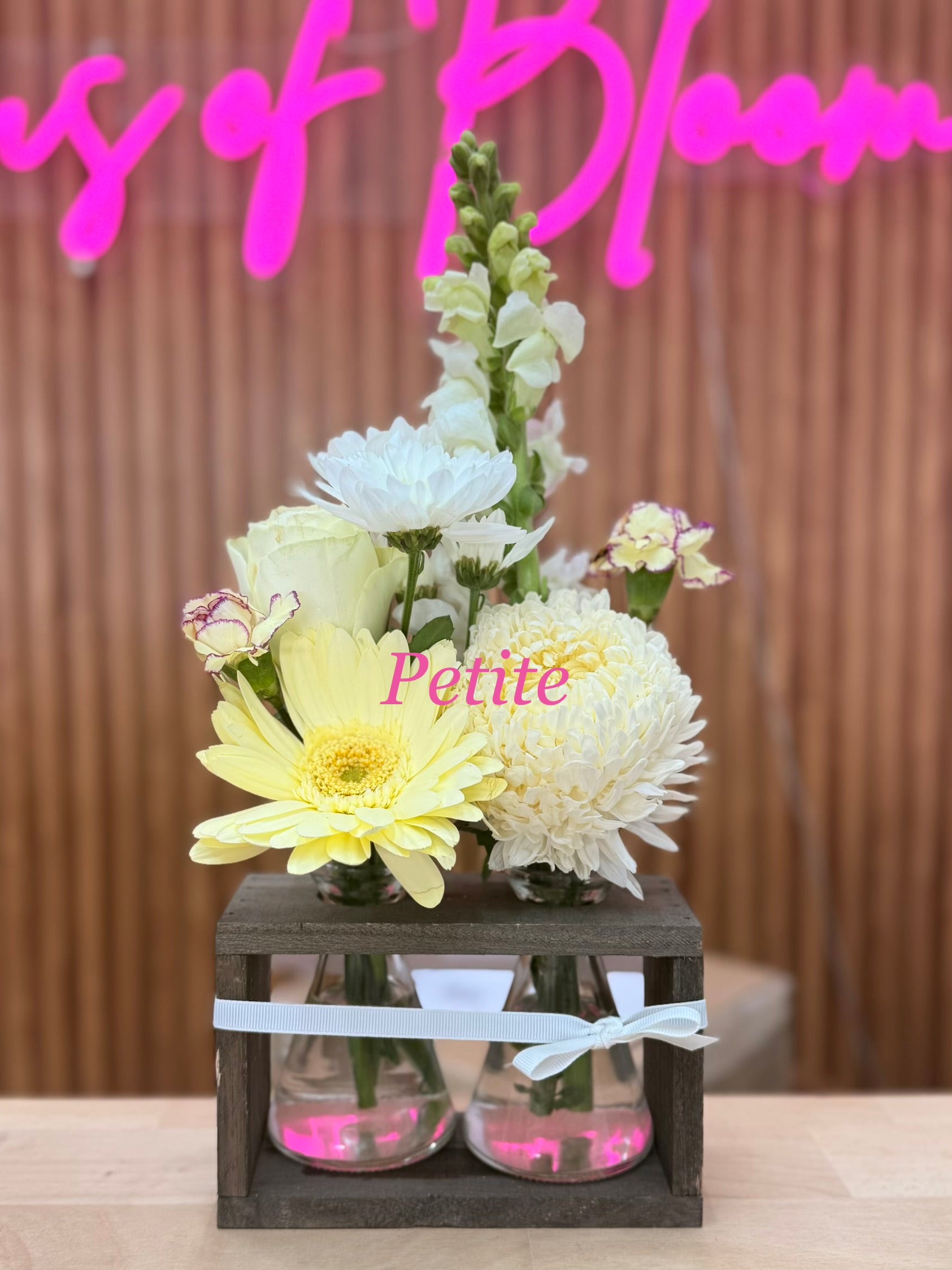 Bud Vase Arrangement