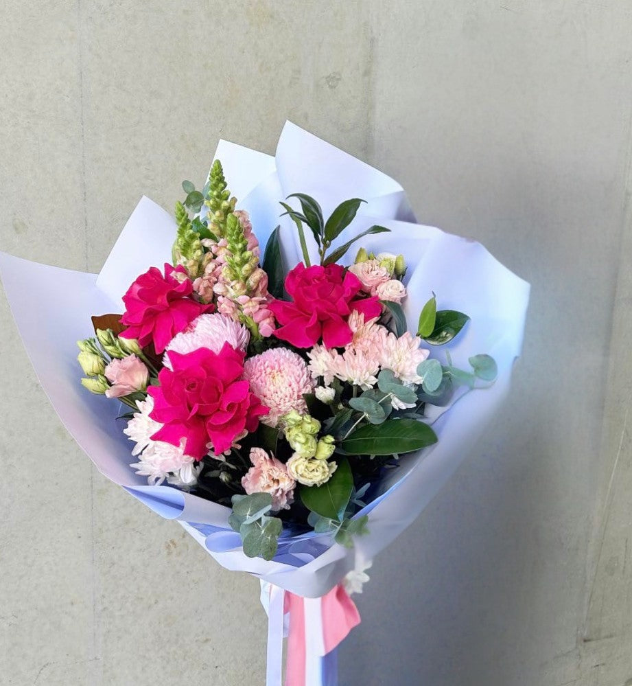 Pink &amp; Red Mixed Bouquet